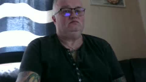 Snapshot of curtus14 chatting on 23, 12, 2025 curtus14 online show from 23, 12, 2025