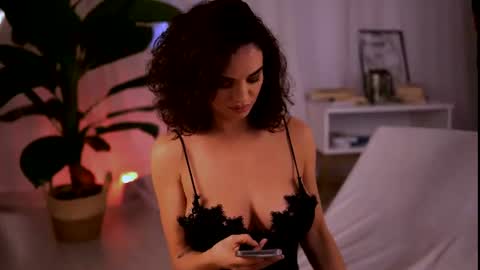 Snapshot of curvedlizzie chatting on 14, 7, 2026 curvedlizzie online show from 14, 7, 2026