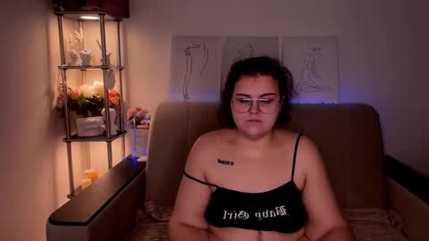 Snapshot of curvy_janie chatting on 28, 1, 2025 Jane online show from 28, 1, 2025
