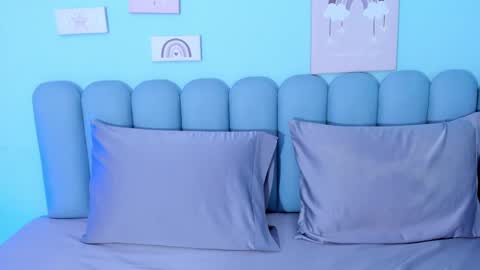 Snapshot of curvy_rousi chatting on 2, 10, 2025 Rosie online show from 2, 10, 2025