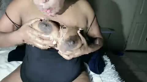 curvybae45 online show from 8, 4, 2026