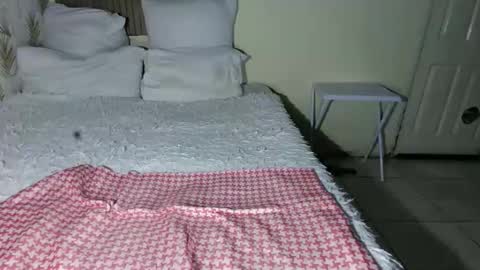 curvybae45 online show from 11, 4, 2026