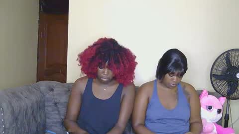 Snapshot of curvyebony1 chatting on 28, 1, 2025 curtis online show from 28, 1, 2025