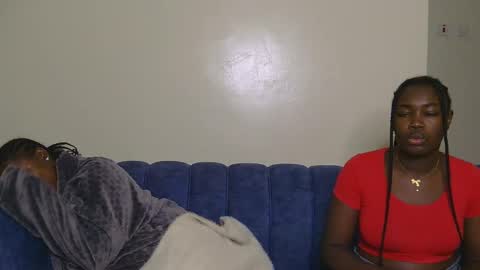 Snapshot of curvyebony1 chatting on 12, 3, 2025 curtis online show from 12, 3, 2025