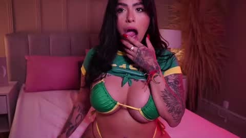 Snapshot of curvyliciouss chatting on 28, 6, 2026 Samantha online show from 28, 6, 2026