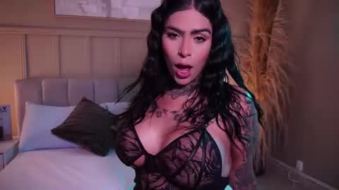 Snapshot of curvyliciouss chatting on 10, 7, 2026 Samantha online show from 10, 7, 2026