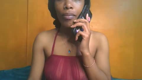 curvylyin online show from 14, 9, 2025