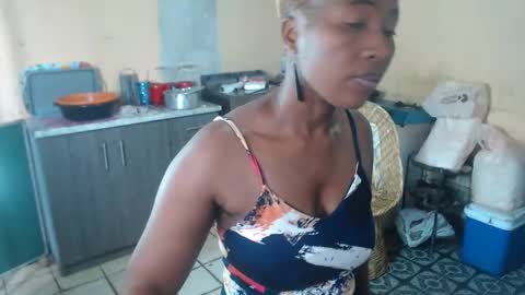 curvypear76x online show from 7, 1, 2025