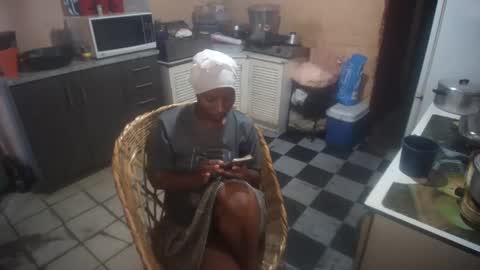 curvypear76x online show from 17, 9, 2025