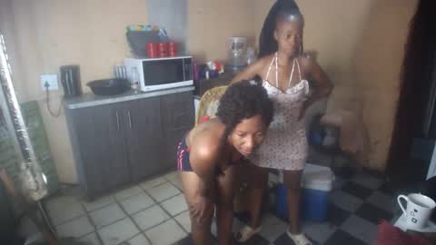 curvypear76x online show from 22, 9, 2025