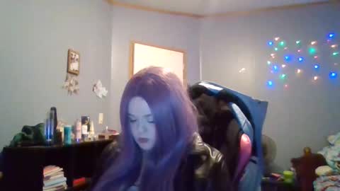 dahlia -kim online show from 1, 3, 2025