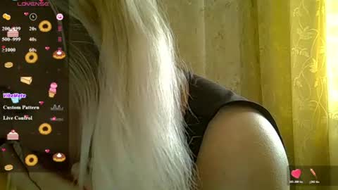 Snapshot of curvywild_lady30 chatting on 20, 6, 2026 Curvy online show from 20, 6, 2026
