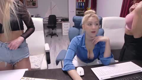  and follow twittercute00kiara2 online show from 17, 11, 2025