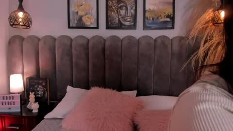 Amber  online show from 18, 4, 2026