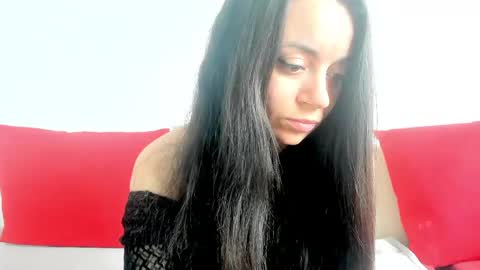cute_angel95 online show from 25, 3, 2026