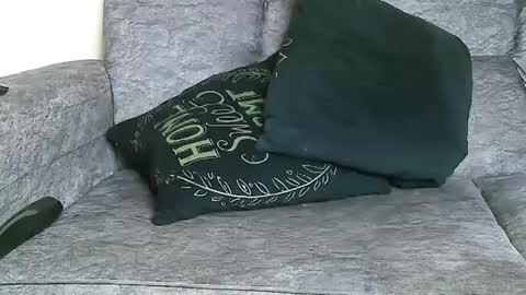 V EE online show from 28, 12, 2024