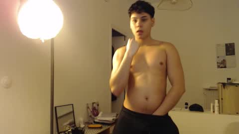 Tomas online show from 1, 2, 2026