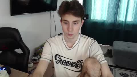 Snapshot of cute_brian chatting on 12, 2, 2025 Im Brian online show from 12, 2, 2025