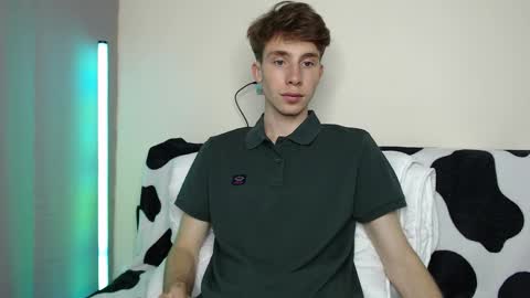 Snapshot of cute_brian chatting on 23, 9, 2025 Im Brian online show from 23, 9, 2025