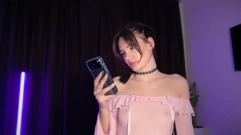 Snapshot of cute_bubbles chatting on 1, 2, 2026 cute_bubbles online show from 1, 2, 2026