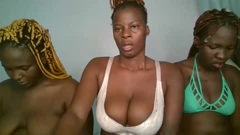 Snapshot of cute_daniellah chatting on 31, 1, 2025 Danillah online show from 31, 1, 2025
