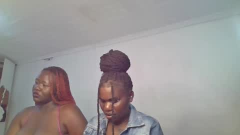 Snapshot of cute_daniellah chatting on 12, 3, 2025 Danillah online show from 12, 3, 2025