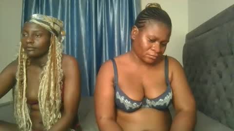 Snapshot of cute_daniellah chatting on 12, 9, 2025 Danillah online show from 12, 9, 2025