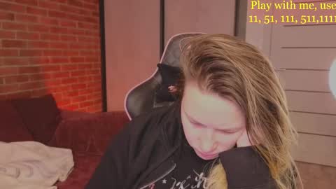 Everyday stream in the same time online show from 2, 3, 2025