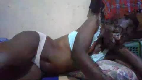 cute_divah4 online show from 12, 11, 2025