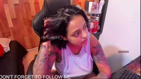 Snapshot of cute_elii chatting on 1, 10, 2025 Independent Model online show from 1, 10, 2025
