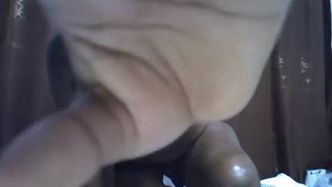 Snapshot of cute_emmy1 chatting on 29, 11, 2025 cute_emmy1 online show from 29, 11, 2025