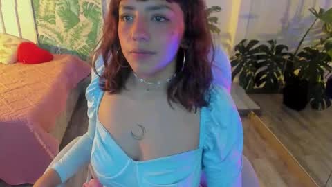 Sofa  online show from 6, 1, 2026