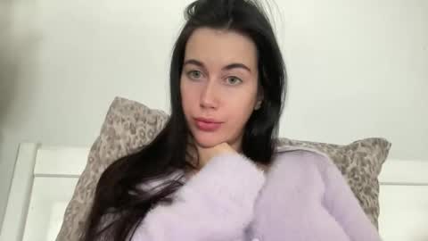 cute_kriss94 online show from 23, 11, 2025