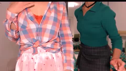 cute_lion_ online show from 31, 1, 2026