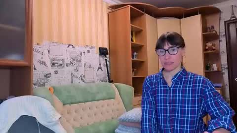 cute_lion_ online show from 29, 3, 2026