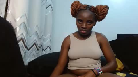 cute_lorna online show from 9, 3, 2026