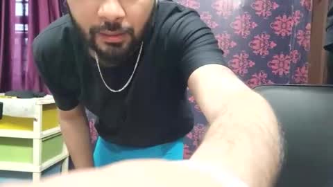 Cute Lucky online show from 5, 2, 2026