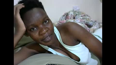 Snapshot of cute_marion chatting on 17, 10, 2025 cute_marion online show from 17, 10, 2025
