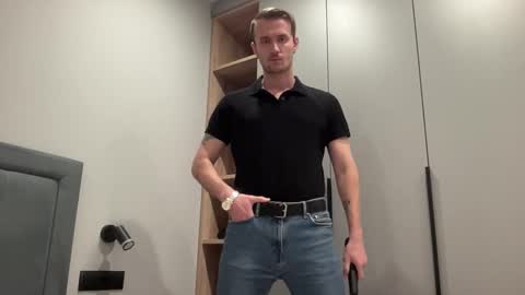 cute_skywalker online show from 1, 10, 2025