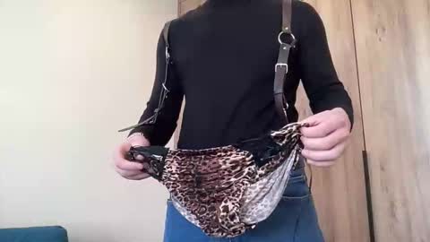 Snapshot of cute_skywalker chatting on 13, 3, 2026 cute_skywalker online show from 13, 3, 2026