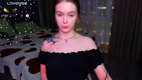 Snapshot of cute_summer_breathe chatting on 24, 1, 2025 Sue online show from 24, 1, 2025