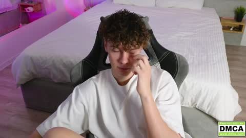 Snapshot of cute_thomas chatting on 7, 12, 2024 Thomas - online show from 7, 12, 2024