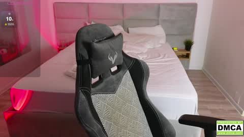 Snapshot of cute_thomas chatting on 4, 2, 2025 Thomas - online show from 4, 2, 2025