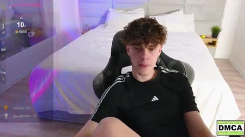 Snapshot of cute_thomas chatting on 20, 2, 2025 Thomas - online show from 20, 2, 2025