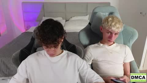 Snapshot of cute_thomas chatting on 12, 3, 2025 Thomas - online show from 12, 3, 2025