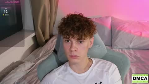 Snapshot of cute_thomas chatting on 14, 10, 2025 Thomas - online show from 14, 10, 2025