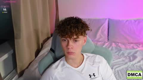 Snapshot of cute_thomas chatting on 22, 10, 2025 Thomas - online show from 22, 10, 2025