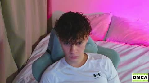 Snapshot of cute_thomas chatting on 17, 11, 2025 Thomas - online show from 17, 11, 2025