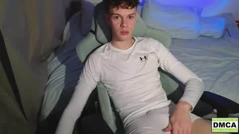 Snapshot of cute_thomas chatting on 3, 12, 2025 Thomas - online show from 3, 12, 2025