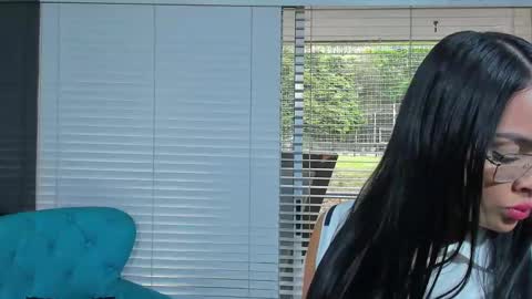 WANNA SEE MORE OF TWINS              online show from 22, 2, 2025